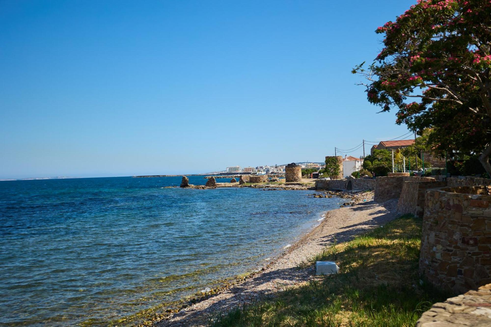 Windmills Chios * Chios Town